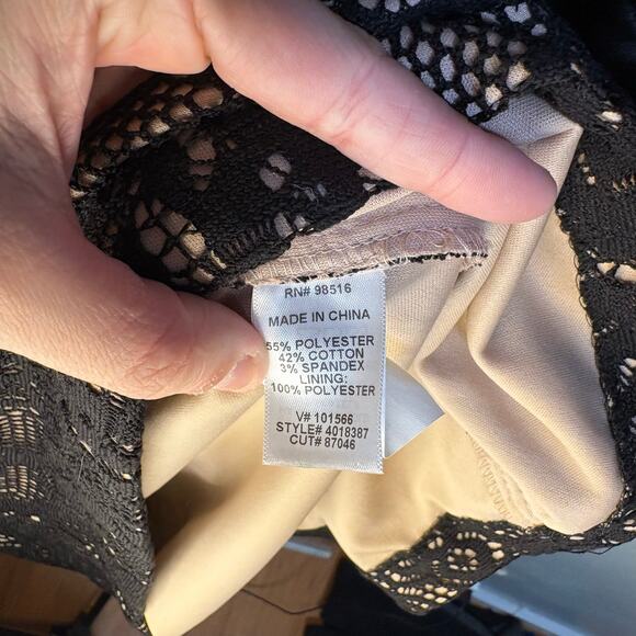 Coldwater Creek V Neck Black Lace Overlay Fitted Whimsygoth Fairy Grunge SZ 4 - Picture 5 of 9